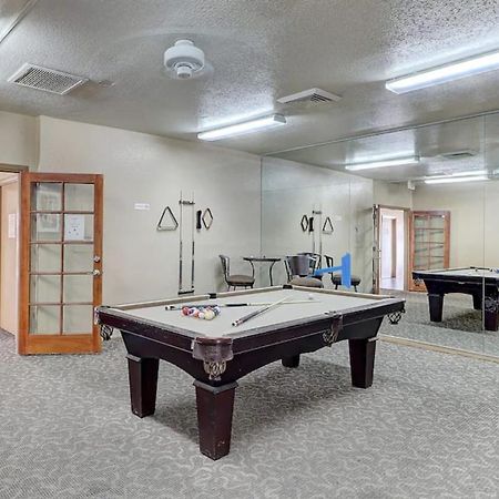 Condo With Heated Pool, Hot Tub, Near Walking Paths 글렌데일 외부 사진