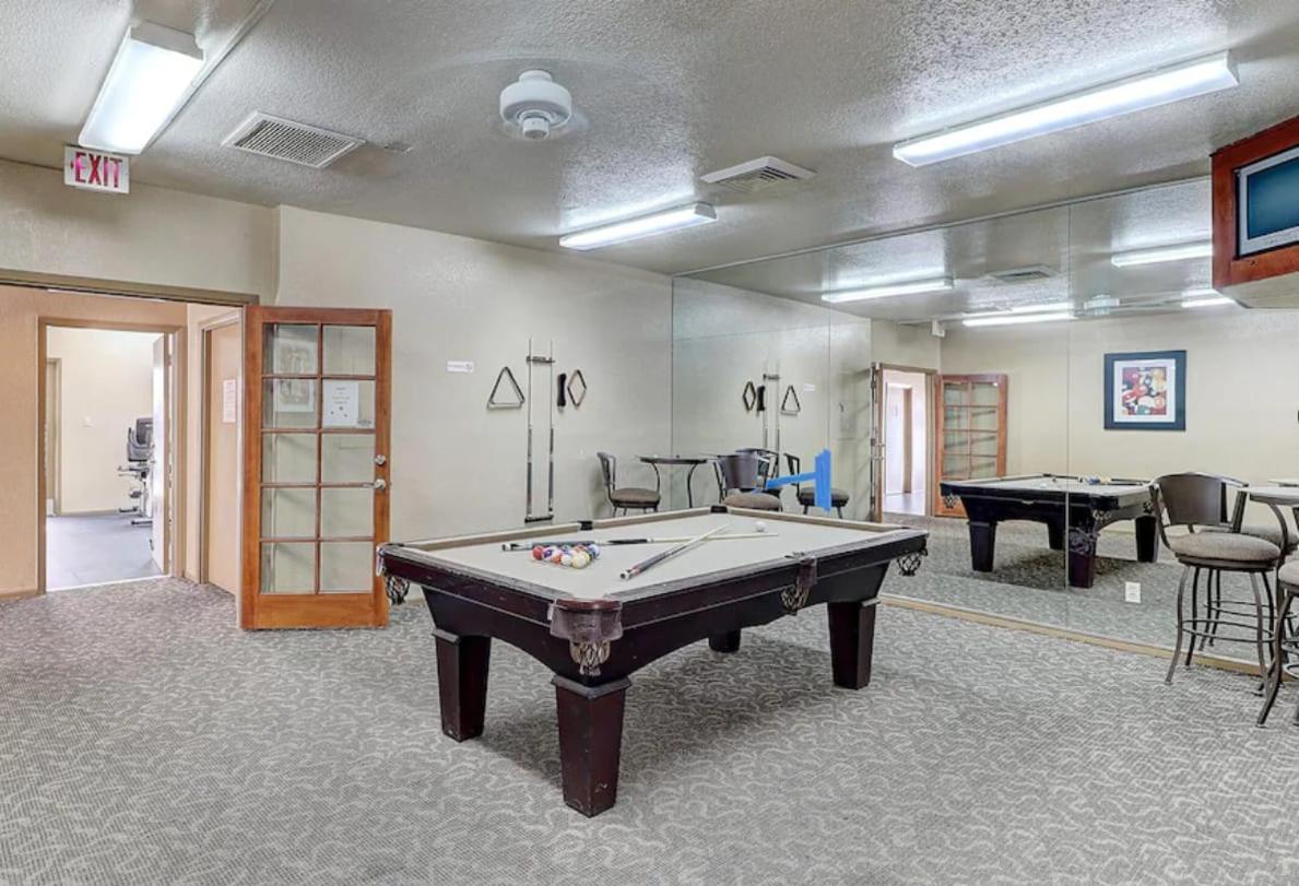 Condo With Heated Pool, Hot Tub, Near Walking Paths 글렌데일 외부 사진
