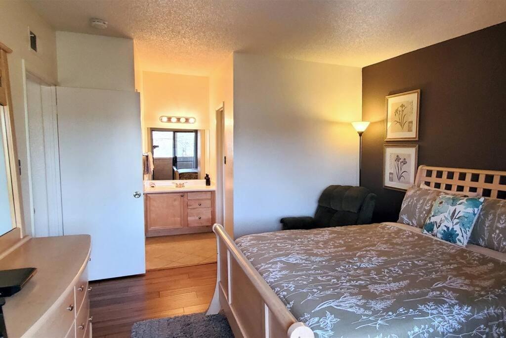 Condo With Heated Pool, Hot Tub, Near Walking Paths 글렌데일 외부 사진
